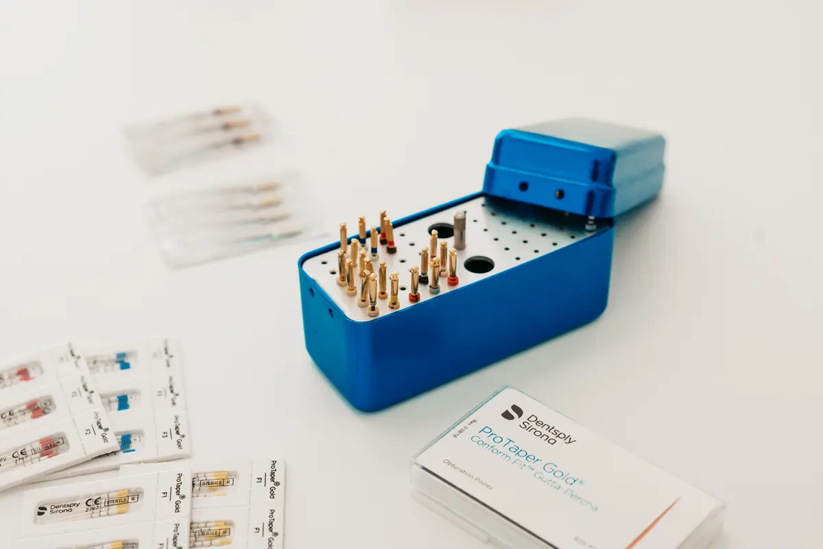 Endodontski instrumenti za obradu korijenskih kanala