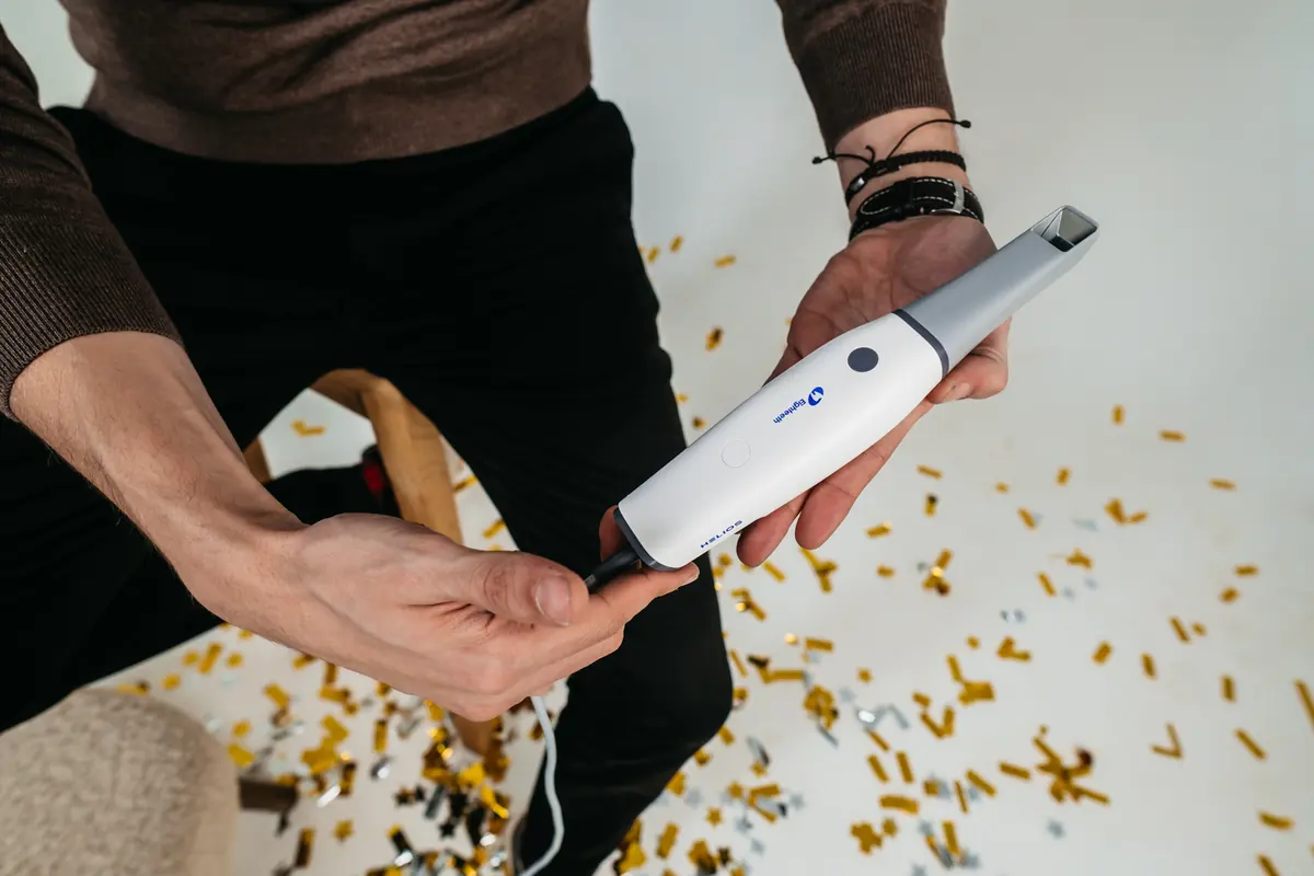 Intraoralni skener za digitalni otisak zuba